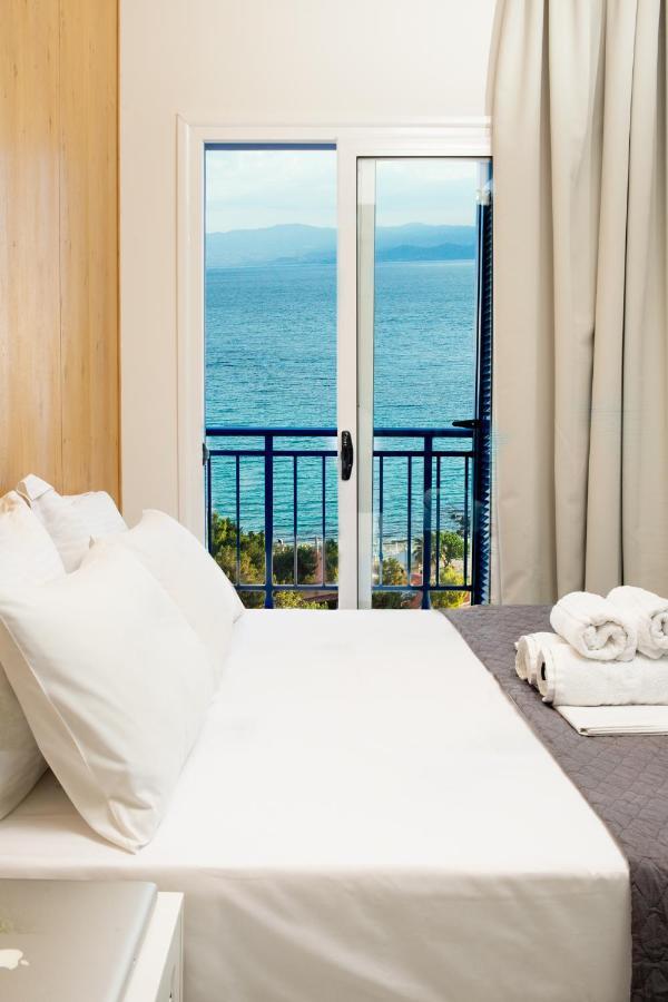Vrachos Lofts Aparthotel Afytos Exterior photo